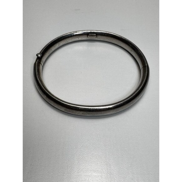 Vintage Tiffany & Co. 925 Sterling Silver Hinged Bangle Bracelet 7 1/4” Classic - Picture 2 of 9